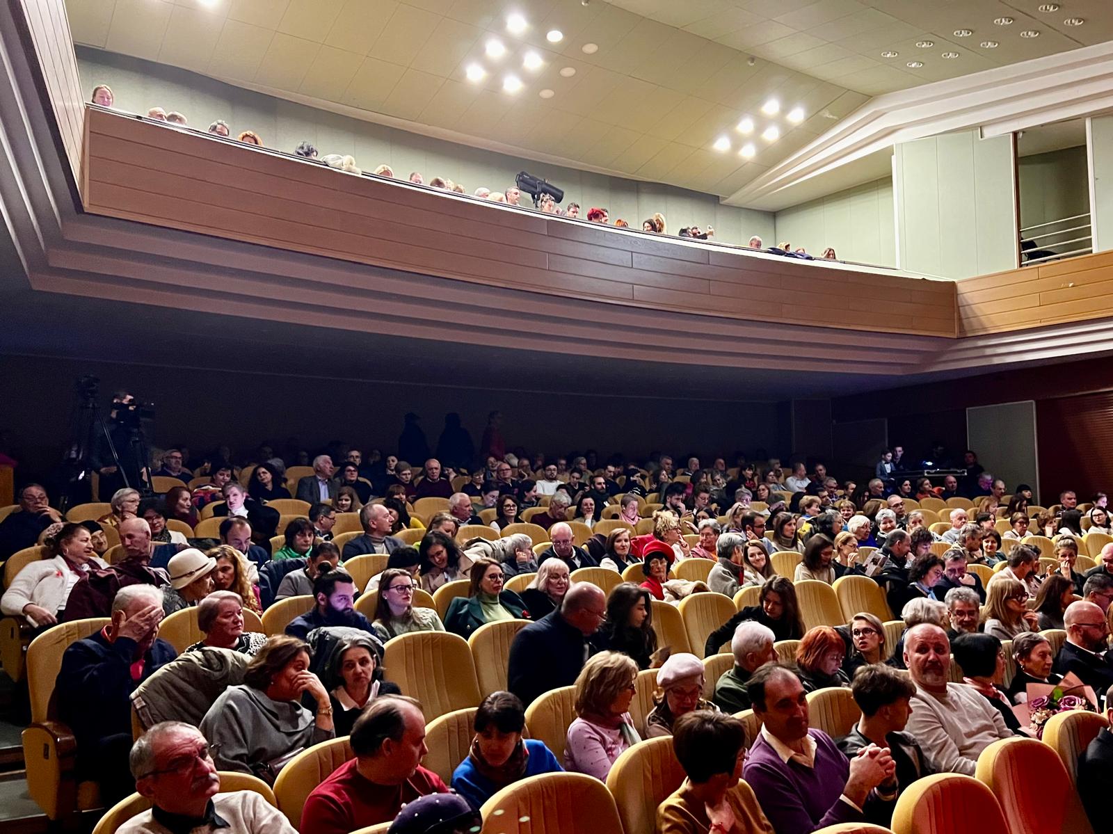 Emoție și Comunitate 2